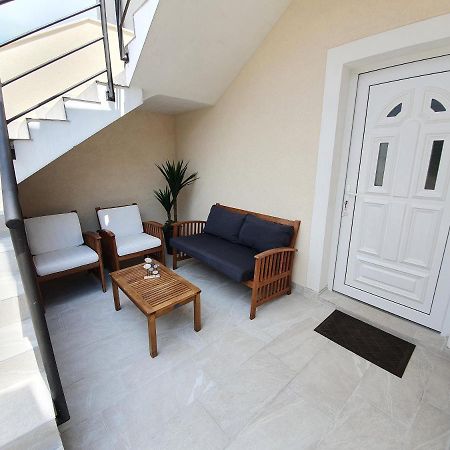 Apartments Dora Вантачичі Екстер'єр фото