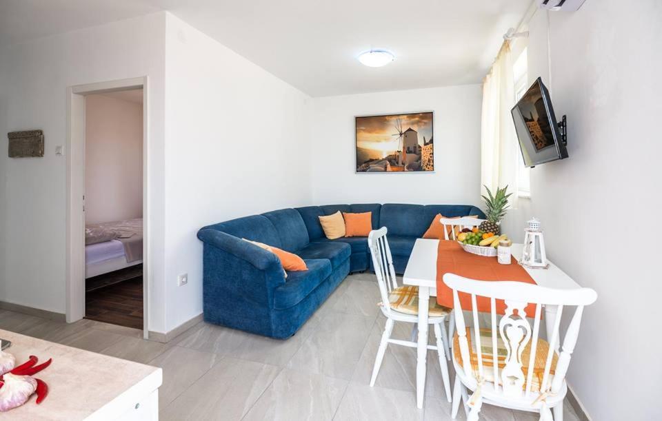 Apartments Dora Вантачичі Екстер'єр фото