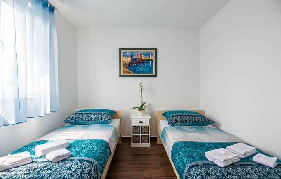 Apartments Dora Вантачичі Екстер'єр фото