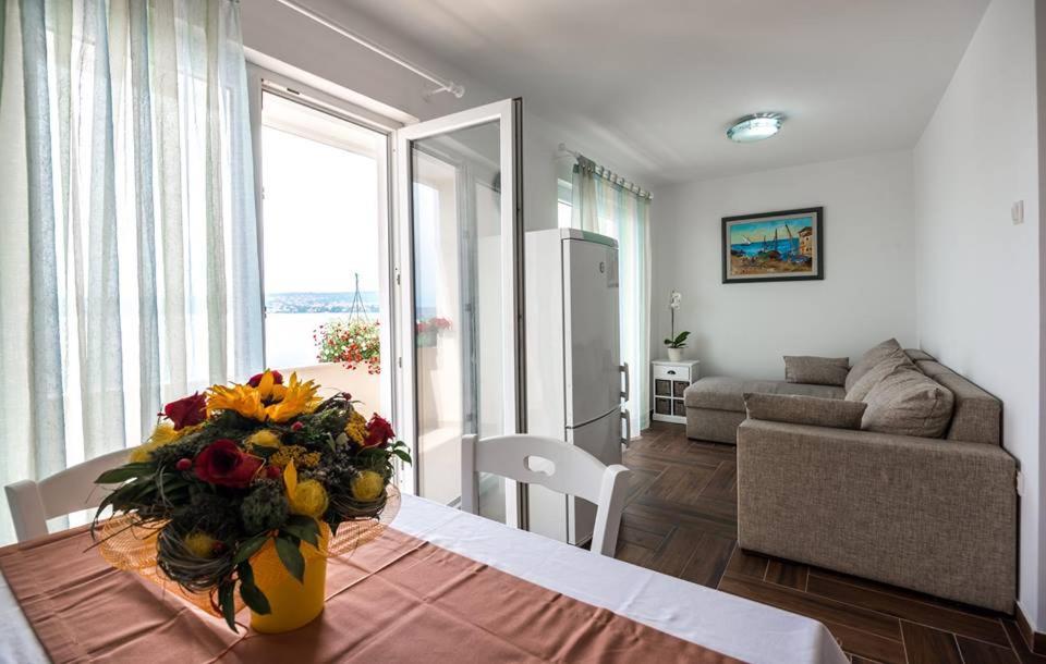 Apartments Dora Вантачичі Екстер'єр фото