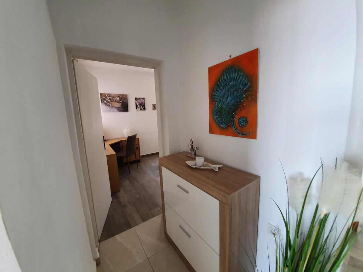 Apartments Dora Вантачичі Екстер'єр фото
