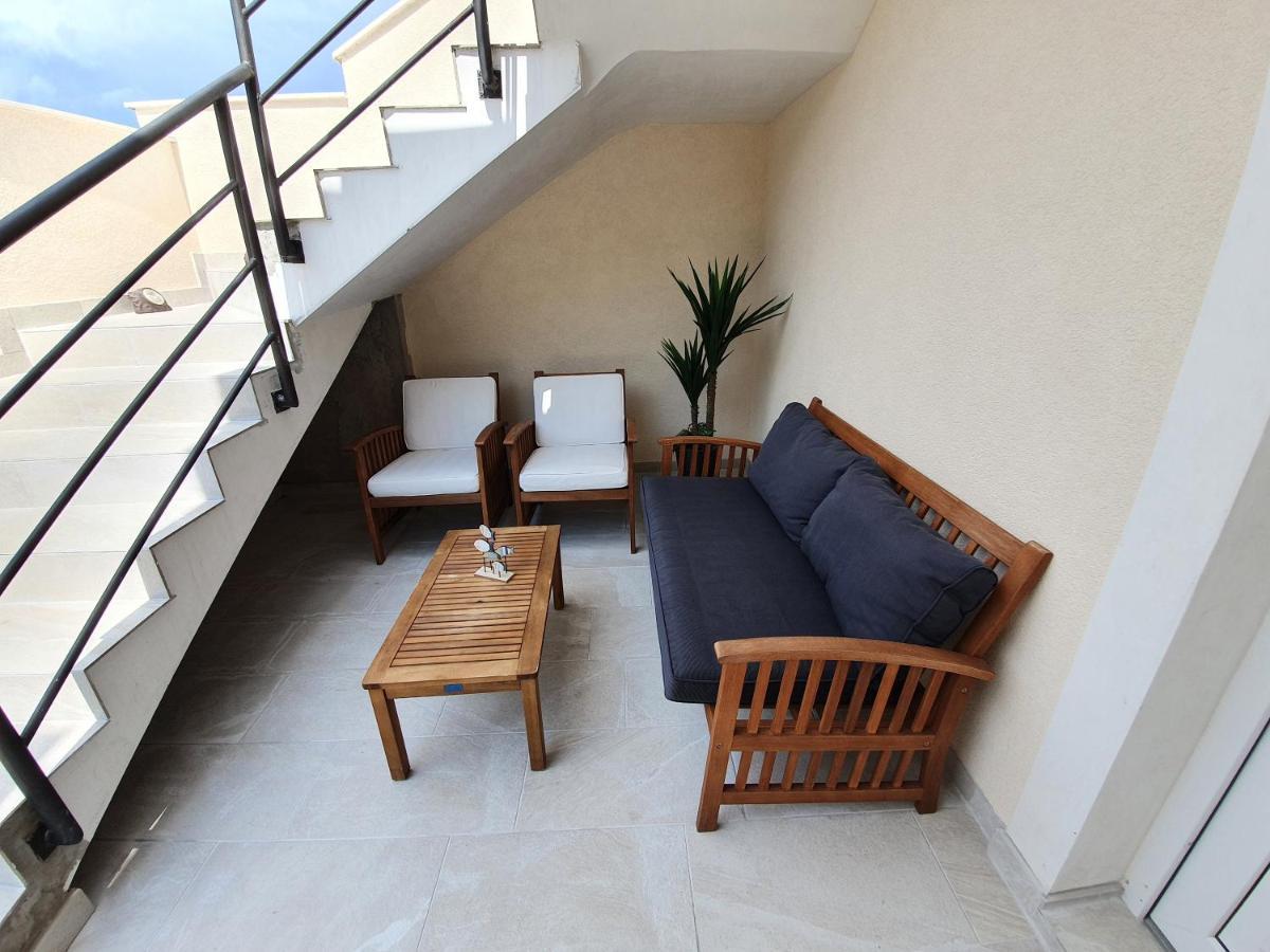 Apartments Dora Вантачичі Екстер'єр фото