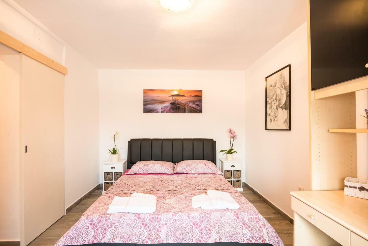 Apartments Dora Вантачичі Екстер'єр фото